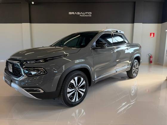 FIAT TORO 2.0 16V TURBO DIESEL VOLCANO 4WD AT9 FIAT TORO 2.0 16V TURBO DIESEL VOLCANO 4WD AT9